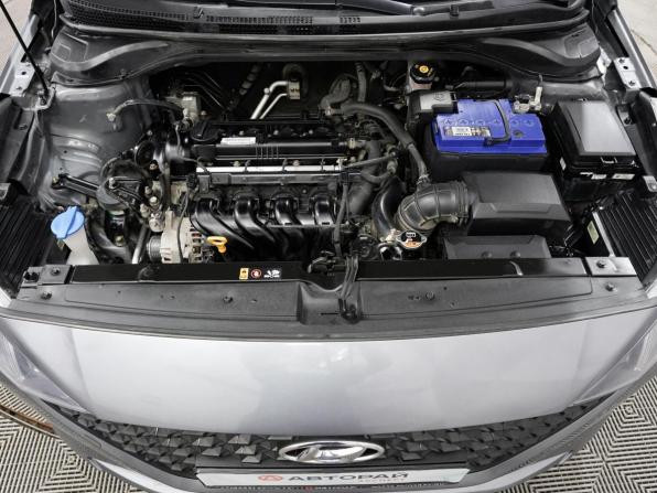 Hyundai Solaris II Рестайлинг с пробегом 2021 года, цена 1 688 000 рублей, 93000 км, седан, Автокод Объявления