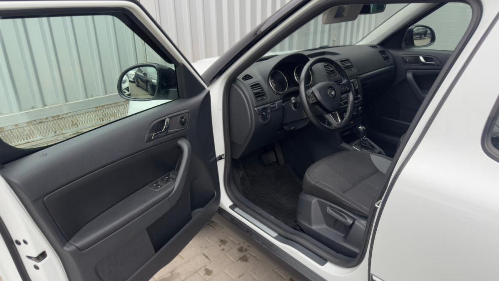 Skoda Yeti I Рестайлинг Ростов-на-Дону  - изображение 9