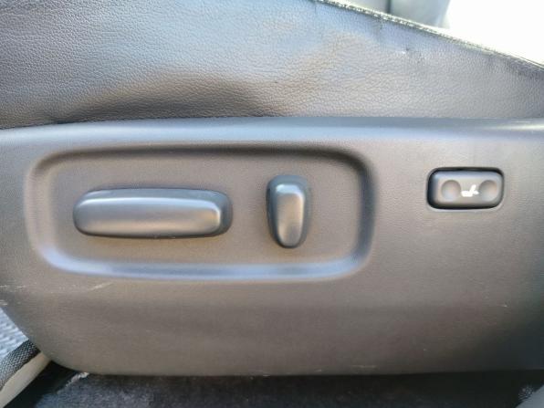 Toyota RAV4 III (XA30) Рестайлинг с пробегом 2012 года, цена 1 529 000 рублей, 177616 км, внедорожник, Автокод Объявления
