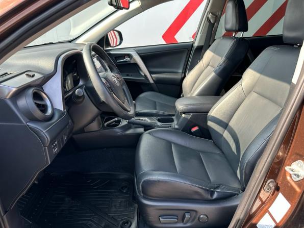 Toyota RAV4 IV (XA40) Рестайлинг с пробегом 2017 года, цена 2 370 000 рублей, 158642 км, внедорожник, Автокод Объявления