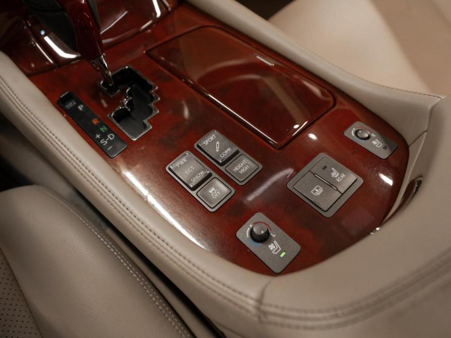 Lexus LS IV Москва  - изображение 24