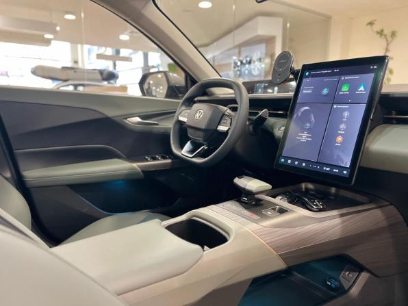 Changan Lamore с пробегом 2024 года, цена 1 999 999 рублей, 20119 км, седан, Автокод Объявления