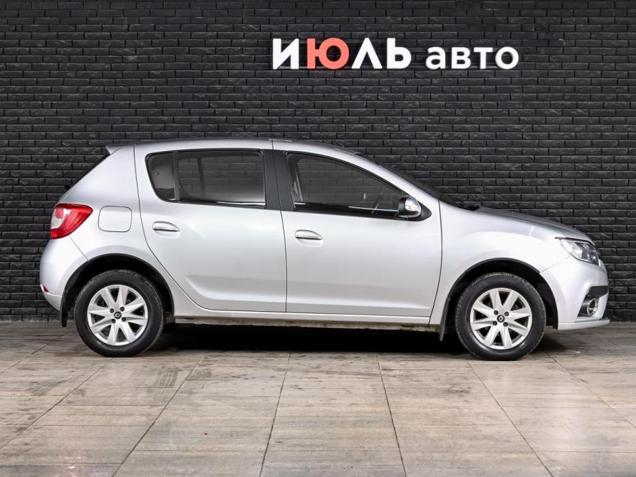Renault Sandero II Рестайлинг Екатеринбург  - изображение 9