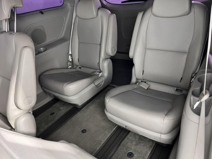 Kia Carnival III Калининград  - изображение 11