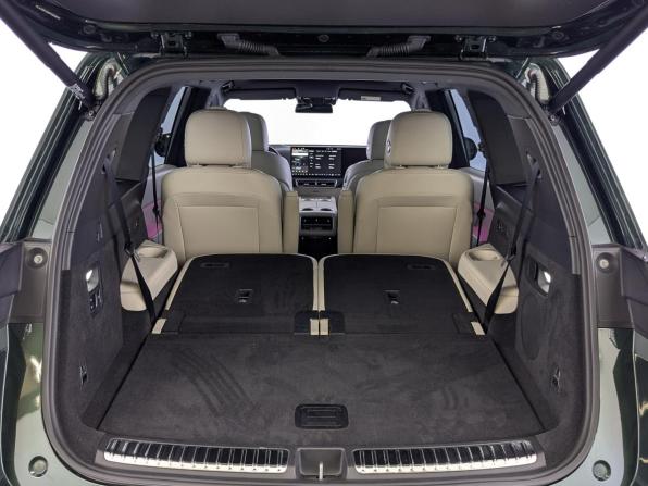 Li Auto (Lixiang) L9 I с пробегом 2024 года, цена 6 400 000 рублей, 71368 км, внедорожник, Автокод Объявления