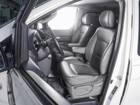 Hyundai Grand Starex I Рестайлинг 2 с пробегом 2019 года, цена 4 250 000 рублей, 26799 км, минивэн, Автокод Объявления