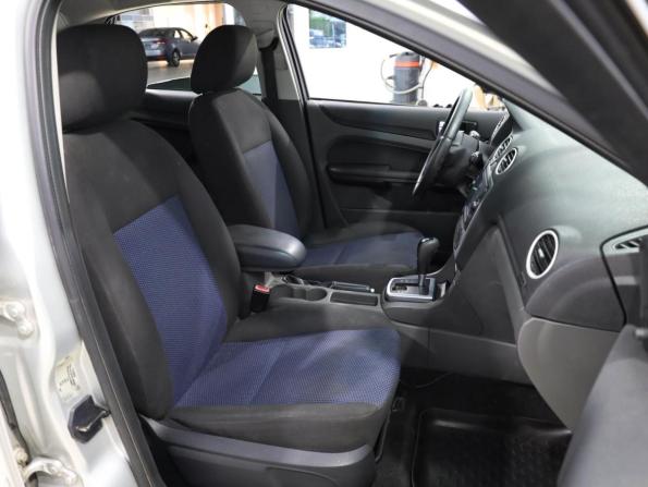 Ford Focus II с пробегом 2007 года, цена 519 000 рублей, 266487 км, седан, Автокод Объявления