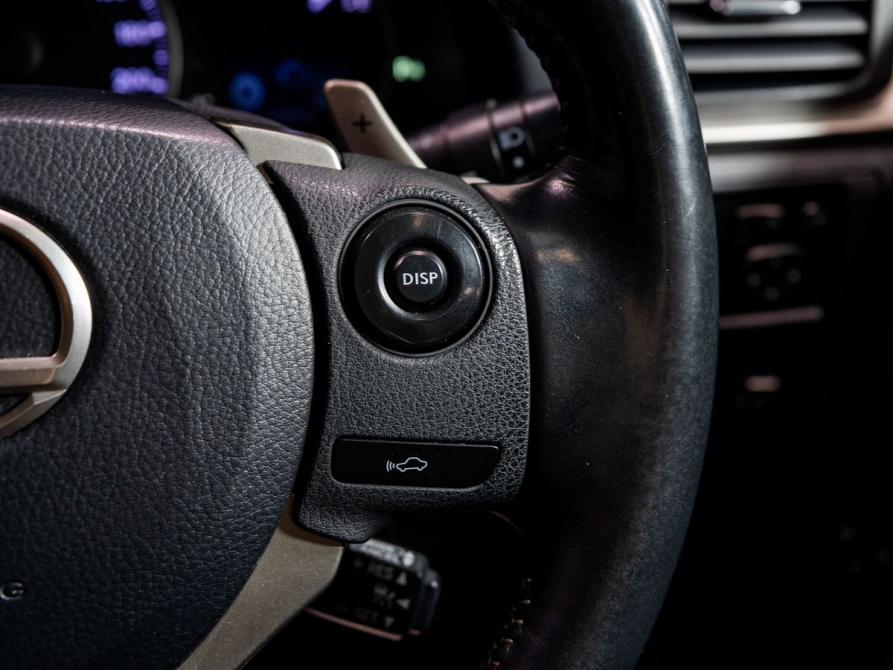 Lexus CT I Рестайлинг Чита  - изображение 10