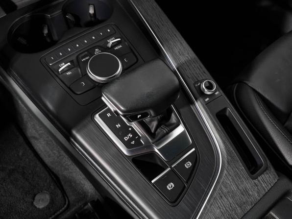 Audi A4 V (B9) с пробегом 2019 года, цена 2 600 000 рублей, 85611 км, седан, Автокод Объявления