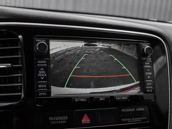 Mitsubishi Outlander III Рестайлинг 2 с пробегом 2015 года, цена 1 690 000 рублей, 224079 км, внедорожник, Автокод Объявления