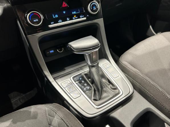 Hyundai Creta II с пробегом 2022 года, цена 2 199 000 рублей, 93147 км, внедорожник, Автокод Объявления