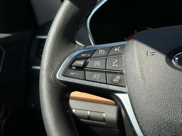 Lada (ВАЗ) Vesta I Рестайлинг (NG) с пробегом 2024 года, цена 1 599 000 рублей, 11980 км, универсал, Автокод Объявления