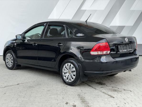 Volkswagen Polo V с пробегом 2013 года, цена 598 000 рублей, 164411 км, седан, Автокод Объявления