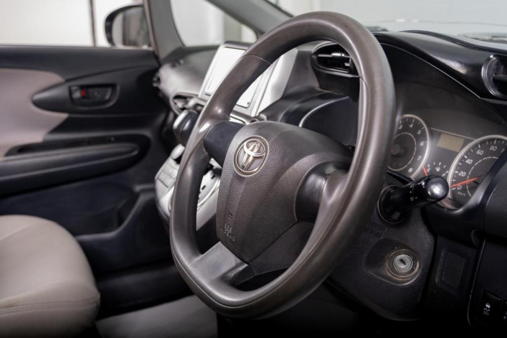 Toyota Wish II Томск  - изображение 14