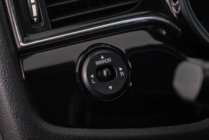 Kia Ceed II Рестайлинг с пробегом 2017 года, цена 1 349 000 рублей, 191000 км, хэтчбек, Автокод Объявления