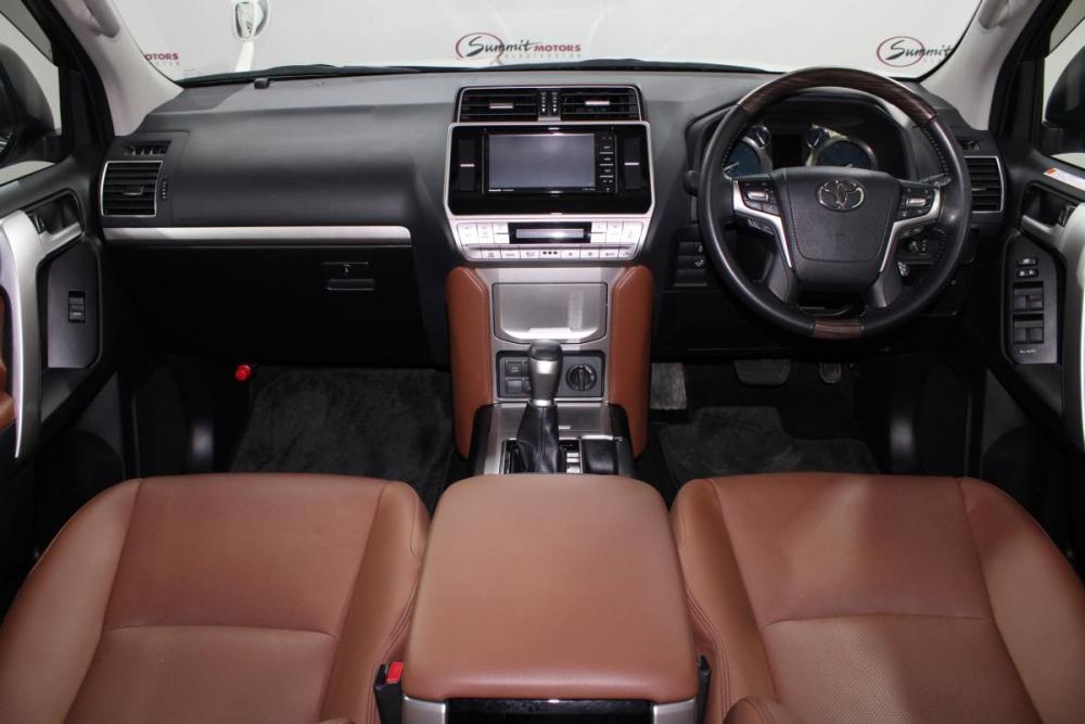 Toyota Land Cruiser Prado 150 Series Рестайлинг 3 Владивосток  - изображение 15