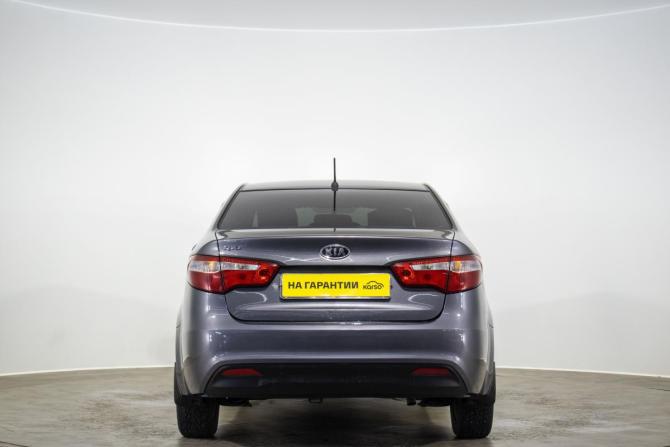 Kia Rio III с пробегом 2012 года, цена 799 000 рублей, 154000 км, седан, Автокод Объявления