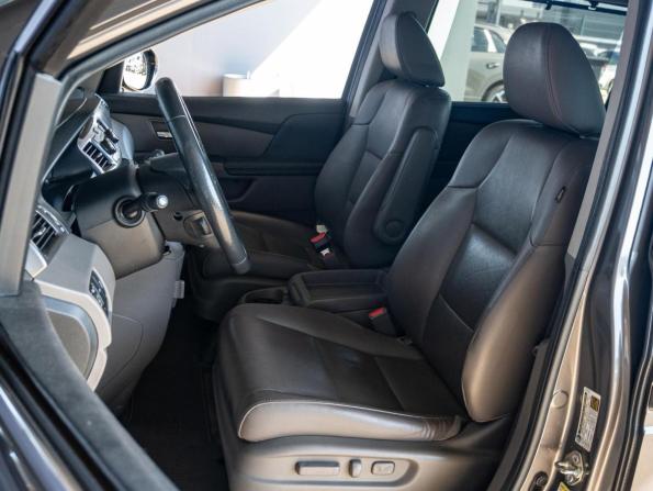 Honda Odyssey (North America) IV с пробегом 2014 года, цена 2 950 000 рублей, 99739 км, минивэн, Автокод Объявления