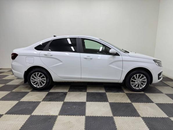 Lada (ВАЗ) Vesta I Рестайлинг (NG) с пробегом 2023 года, цена 1 160 000 рублей, 55101 км, седан, Автокод Объявления
