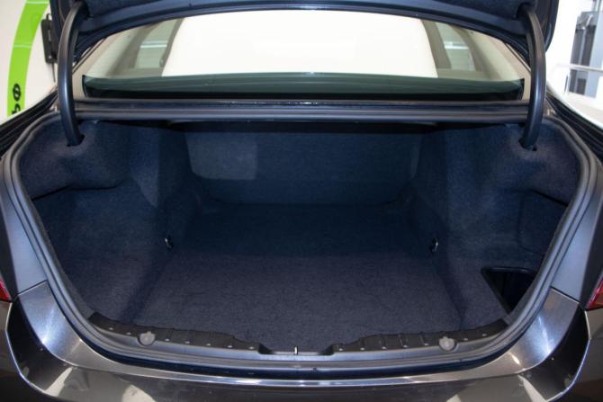 BMW 5 серии VI (F10/F11/F07) с пробегом 2011 года, цена 1 990 000 рублей, 112626 км, седан, Автокод Объявления
