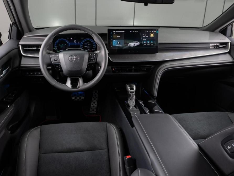 Toyota Camry IX (XV80) China Market Тюмень  - изображение 6