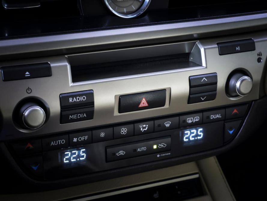 Lexus ES VI Рестайлинг Москва  - изображение 20