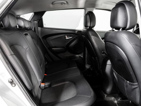 Hyundai ix35 I с пробегом 2010 года, цена 999 000 рублей, 221169 км, внедорожник, Автокод Объявления