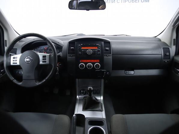 Nissan Navara (Frontier) III (D40) Рестайлинг с пробегом 2010 года, цена 1 130 000 рублей, 254452 км, offers.body_type.unknown, Автокод Объявления
