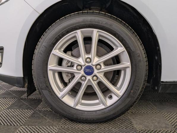 Ford Focus III Рестайлинг с пробегом 2017 года, цена 1 550 000 рублей, 6307 км, седан, Автокод Объявления