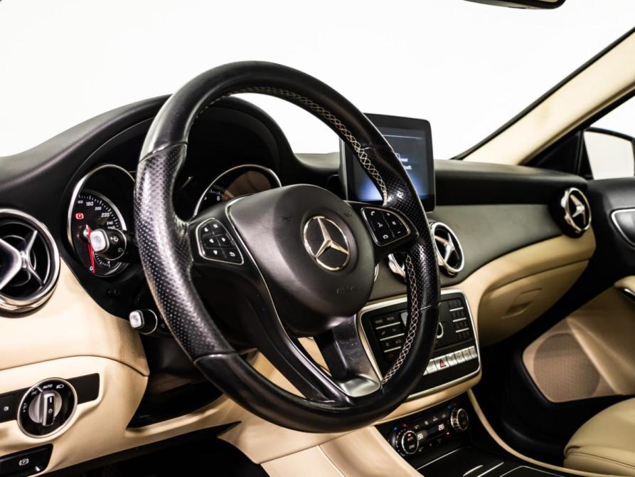 Mercedes-Benz GLA I (X156) Рестайлинг Москва  - изображение 12