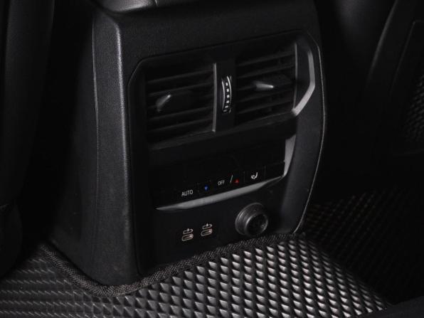 BMW 3 серии VII (G2x) с пробегом 2019 года, цена 2 939 000 рублей, 82710 км, седан, Автокод Объявления