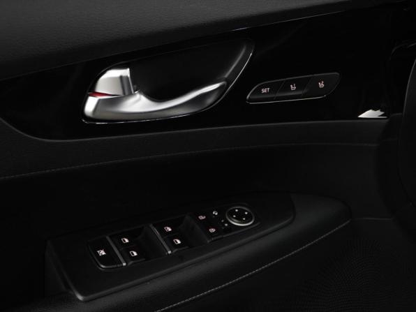 Kia Cerato IV Рестайлинг с пробегом 2021 года, цена 2 421 444 рубля, 101580 км, седан, Автокод Объявления