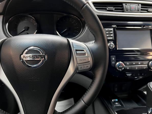 Nissan Qashqai II с пробегом 2014 года, цена 1 240 000 рублей, 186191 км, внедорожник, Автокод Объявления