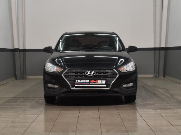Hyundai Solaris II с пробегом 2017 года, цена 1 199 999 рублей, 175183 км, седан, Автокод Объявления