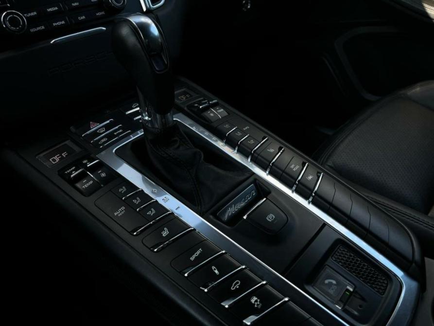 Porsche Macan I Санкт-Петербург  - изображение 18