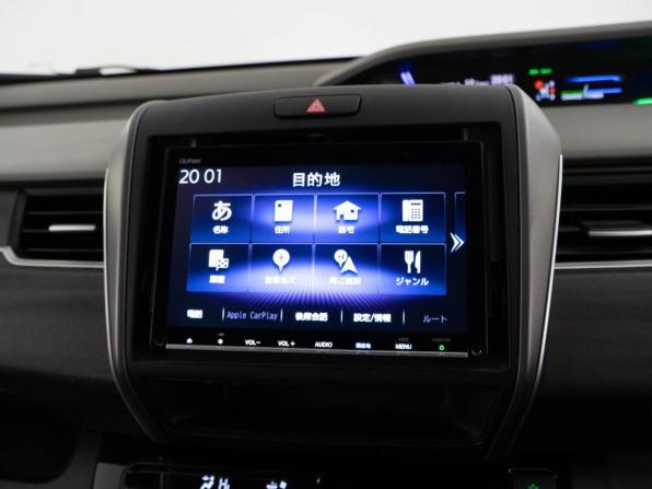 Honda Freed II с пробегом 2017 года, цена 1 400 000 рублей, 205439 км, компактвэн, Автокод Объявления