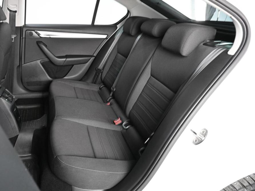 Skoda Octavia III (A7) Рестайлинг Ростов-на-Дону  - изображение 9