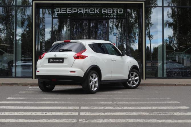 Nissan Juke I с пробегом 2011 года, цена 895 000 рублей, 177324 км, внедорожник, Автокод Объявления