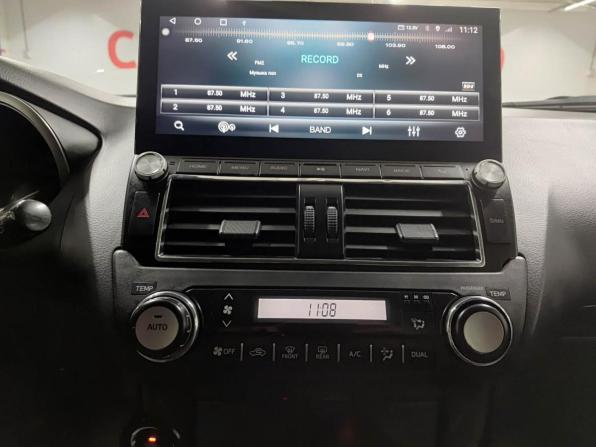 Toyota Land Cruiser Prado 150 Series Рестайлинг 1 с пробегом 2014 года, цена 3 290 000 рублей, 221738 км, внедорожник, Автокод Объявления