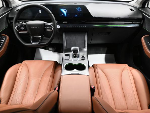 Omoda C5 I с пробегом 2022 года, цена 1 545 000 рублей, 96361 км, внедорожник, Автокод Объявления