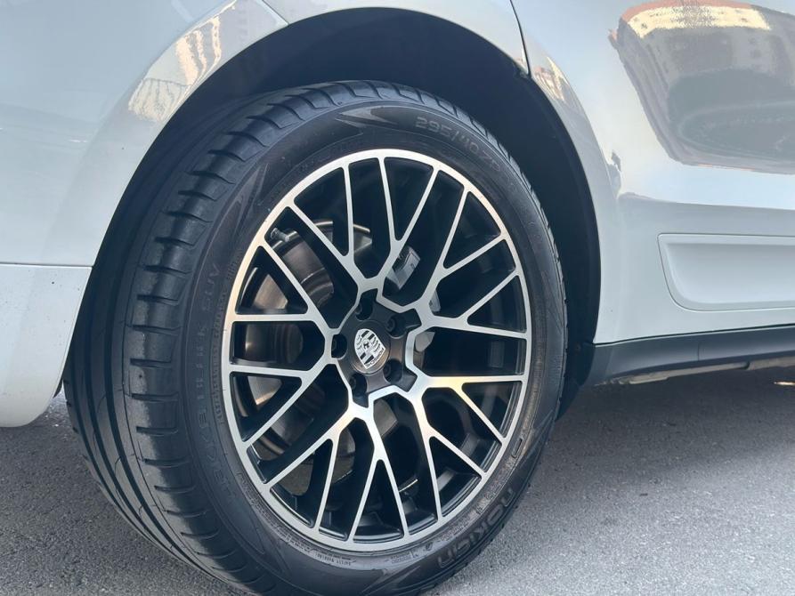 Porsche Macan I Новосибирск  - изображение 19