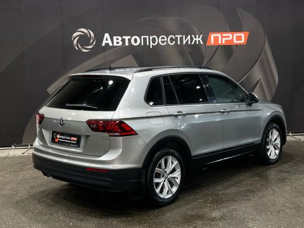 Volkswagen Tiguan II с пробегом 2017 года, цена 1 625 000 рублей, 258869 км, внедорожник, Автокод Объявления