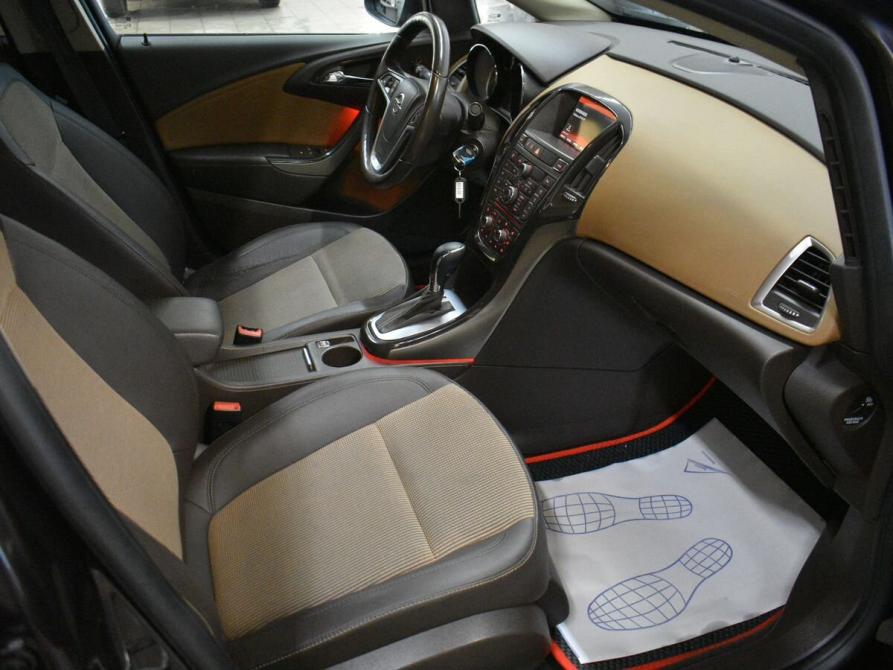 Opel Astra J Рестайлинг Мурманск  - изображение 13