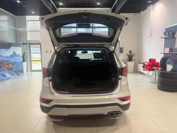 Hyundai Santa Fe III Рестайлинг с пробегом 2016 года, цена 1 790 000 рублей, 131435 км, внедорожник, Автокод Объявления