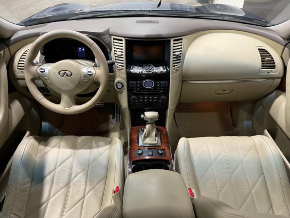 Infiniti QX70 с пробегом 2014 года, цена 2 230 000 рублей, 174335 км, внедорожник, Автокод Объявления
