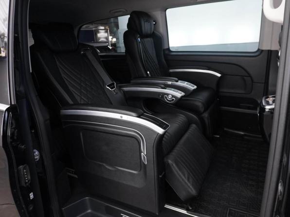 Mercedes-Benz V-Класс III (W447) Рестайлинг с пробегом 2022 года, цена 6 399 050 рублей, 65597 км, минивэн, Автокод Объявления