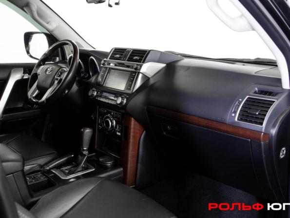 Toyota Land Cruiser Prado 150 Series Рестайлинг 1 с пробегом 2015 года, цена 4 238 000 рублей, 124040 км, внедорожник, Автокод Объявления