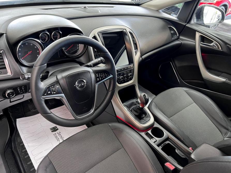 Opel Astra J Тверь  - изображение 8