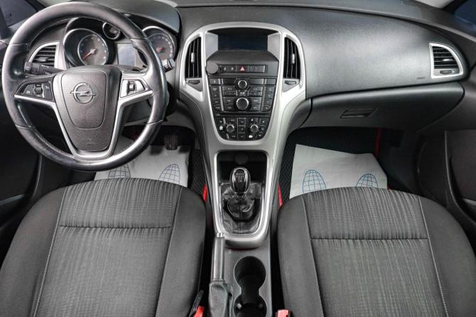 Opel Astra H Рестайлинг с пробегом 2010 года, цена 579 000 рублей, 228051 км, хэтчбек, Автокод Объявления
