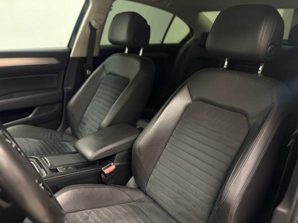 Volkswagen Passat B8 с пробегом 2016 года, цена 1 799 000 рублей, 214971 км, седан, Автокод Объявления